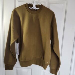 Aritzia TNA Perfect Cozy Fleece Crew sweatshirt